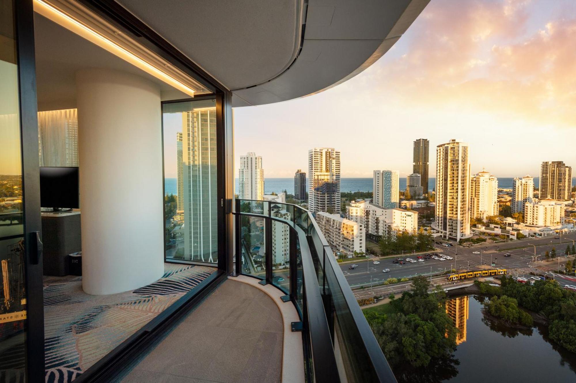 Dorsett Gold Coast Quarto foto